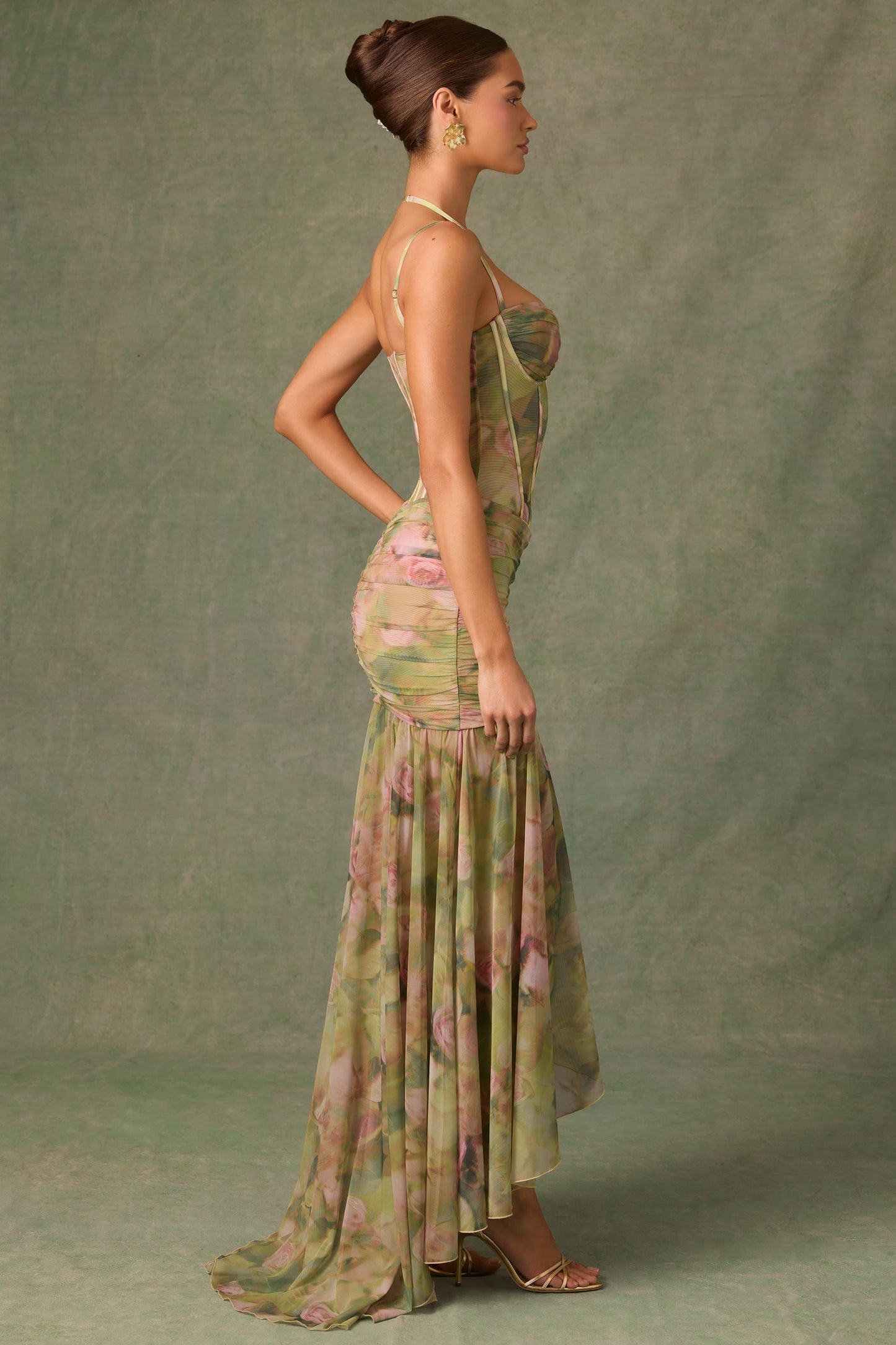 Esmeralda | Asymmetrisches Bodycon-Kleid mit Volants